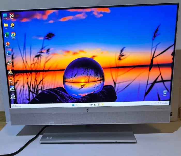 Моноблок HP EliteOne 800 G6 / 24" (1920x1080) IPS / Intel Core i7-10700 (8 (16) ядер по 2.9 - 4.8 GHz) / 32 GB DDR4 / 512 GB SSD / Intel UHD Graphics 630 / WebCam / Wi-Fi б/в - изображение 2