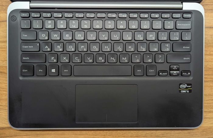 Ноутбук Dell XPS 13-L322X / 13.3" (1920x1080) IPS / Intel Core i5-3337U (2 (4) ядра по 1.8 - 2.7 GHz) / 8 GB DDR3 / 256 GB SSD / Intel HD Graphics 4000 / WebCam / Windows 10 б/в - зображення 3