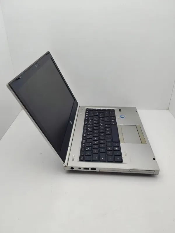 Ноутбук HP EliteBook 8470p / 14" (1600x900) TN / Intel Core i5-3380M (2 (4) ядра по 2.9 - 3.6 GHz) / 6 GB DDR3 / 320 GB HDD / Intel HD Graphics 4000 / WebCam б/в - зображення 5