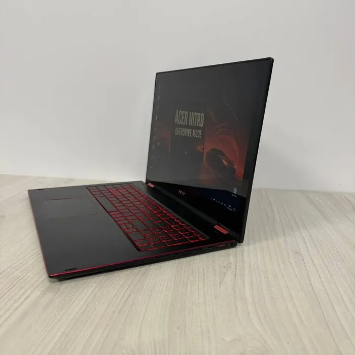 Ігровий ноутбук-трансформер Б-клас Acer Nitro 5 Spin NP515-51 / 15.6" (1920x1080) IPS Touch / Intel Core i5-8250U (4 (8) ядра по 1.8 - 3.4 GHz) / 8 GB DDR4 / 256 GB SSD M.2 + 1000 GB HDD / nVidia GeForce GTX 1050, 4 GB GDDR5, 128-bit / WebCam б/в - зображення 5