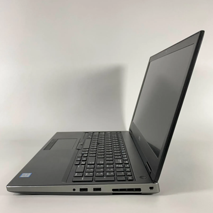 Мобільна робоча станція Dell Precision 7530 / 15,6" (1920x1080) IPS / Intel Core i7-8850H (6 (12) ядра по 2,6 - 4,3 ГГц) / 16 ГБ DDR4 / 512 ГБ SSD / nVidia Quadro P1000, 4 ГБ GDDR5, 128-біт / WebCam / HDMI б/в - зображення 5
