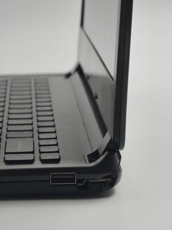 Ноутбук Б-клас Acer TravelMate P446-M / 14" (1920x1080) IPS / Intel Core i7-5500U (2 (4) ядра по 2.4 - 3.0 GHz) / 8 GB DDR3 / 256 GB SSD / Intel HD Graphics 5500 / WebCam / Win 10 Pro б/в - зображення 11