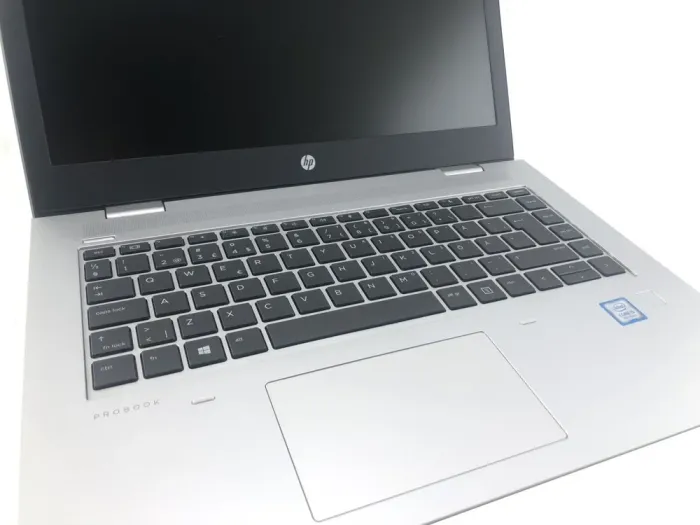 Ультрабук HP ProBook 650 G5 / 14" (1920x1080) IPS / Intel Core i7-8665U (4 (8) ядра по 1.9 - 4.8 GHz) / 16 GB DDR4 / 240 GB SSD / Intel UHD Graphics 630 / WebCam б/в - зображення 3