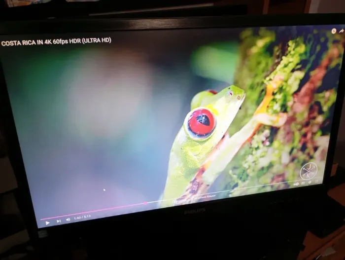 Комплект ПК Б-клас: Acer Veriton X2632G SFF / Intel Core i3-4150 (2 (4) ядра по 3.5 GHz) / 8 GB DDR3 / 320 GB HDD / Intel HD Graphics 4400 / DVD-RW + Монітор Philips 223V5L / 22" (1920x1080) TN / 1x VGA / VESA 100x100 б/в - зображення 12