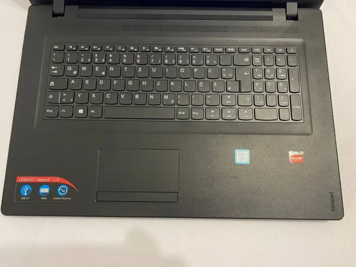 Ноутбук Б-клас Lenovo IdeaPad 110-17IKB / 17.3" (1600x900) TN / Intel Core i3-7100U (2 (4) ядра по 2.4 GHz) / 8 GB DDR4 / 240 GB SSD / AMD Radeon R5 M430, 2 GB GDDR3, 64-bit / WebCam / DVD-ROM б/в - зображення 4