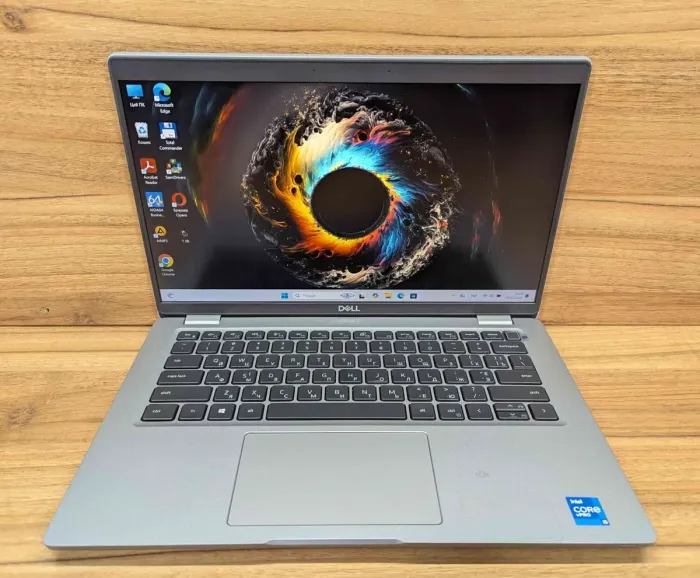 Ультрабук Dell Latitude 5420 / 14" (1920x1080) IPS / Intel Core i5-1145G7 (4 (8) ядра по 2.6 - 4.4 GHz) / 16 GB DDR4 / 512 GB SSD / Intel Iris Xe Graphics / WebCam / TouchID / Windows 11 б/в - зображення 2