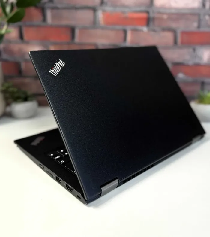 Ультрабук-трансформер Lenovo ThinkPad X13 Yoga Gen 1 / 13.3" (1920x1080) IPS Touch / Intel Core i5-10310U (4 (8) ядра по 1.7 - 4.4 GHz) / 16 GB DDR4 / 256 GB SSD / Intel UHD Graphics / WebCam / Windows 10 Pro б/в - зображення 9