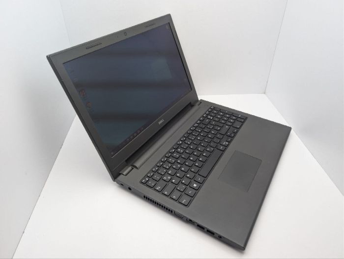 Ноутбук Dell Vostro 15 3539 / 15.6" (1366x768) TN / Intel Core i5-5200U (2 (4) ядра по 2.2 - 2.7 GHz) / 8 GB DDR3 / 128 GB SSD / Intel HD Graphics 5500 / WebCam / DVD-ROM б/в - изображение 6