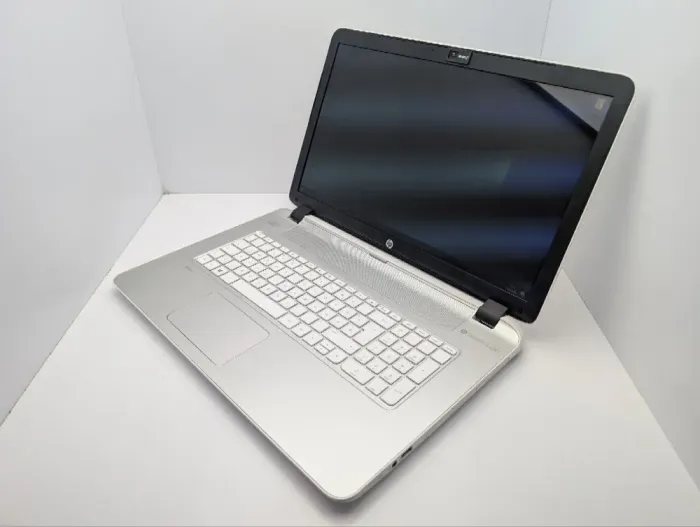 Ноутбук HP 17-1245ng / 17.3" (1600x900) TN / AMD A6-6310 (4 ядра по 1.8 - 2.4 GHz) / 8 GB DDR3 / 120 GB SSD / AMD Radeon R4 Graphics / WebCam / DVD-ROM б/в - зображення 6