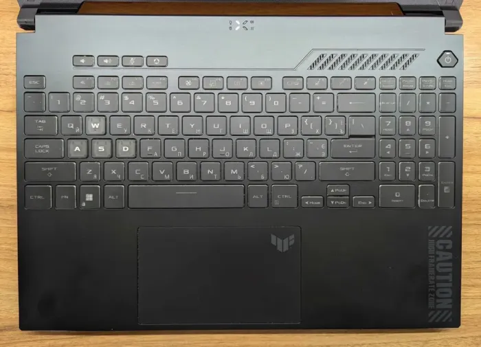 Ігровий ноутбук Asus FA507 / 15.6" (1920x1080) IPS / AMD Ryzen 9 7940HS (8 (16) ядер по 4.0 - 5.2 GHz) / 16 GB DDR5 / 500 GB SSD / nVidia GeForce RTX 4050, 6 GB GDDR6, 96-bit / WebCam / Windows 11 б/в - зображення 3