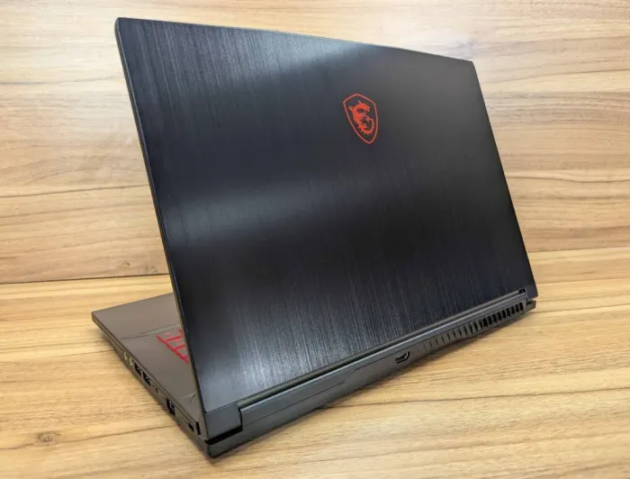Ігровий ноутбук MSI GF63 12VF / 15.6" (1920x1080) IPS / Intel Core i7-12650H (10 (16) ядер по 3.5 - 4.7 GHz) / 32 GB DDR4 / 1000 GB SSD / nVidia GeForce RTX 4060, 8 GB GDDR6, 128-bit / WebCam / Windows 11 б/в - зображення 7