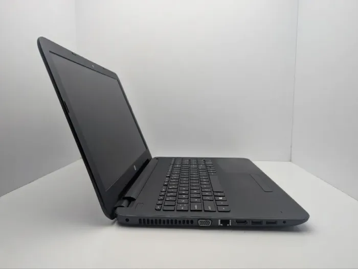 Ноутбук HP 255 G4 c экраном 15.6" (1366x768) TN на базе процессора AMD E1-6015 и оперативной памяти 8 GB DDR3 для офисной работы и домашних задач б/в - зображення 4