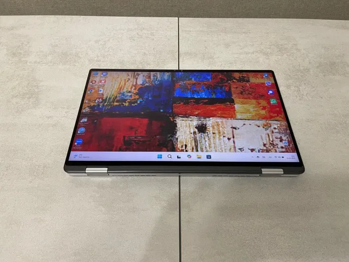 Ноутбук-трансформер Б-клас Dell Latitude 9520 2-in-1 / 15.6" (1920x1080) IPS Touch / Intel Core i5-1145G7 (4 (8) ядер по 4.4 GHz) / 16 GB DDR4 / 256 GB SSD M.2 / Intel Iris Xe Graphics / WebCam б/в - зображення 3