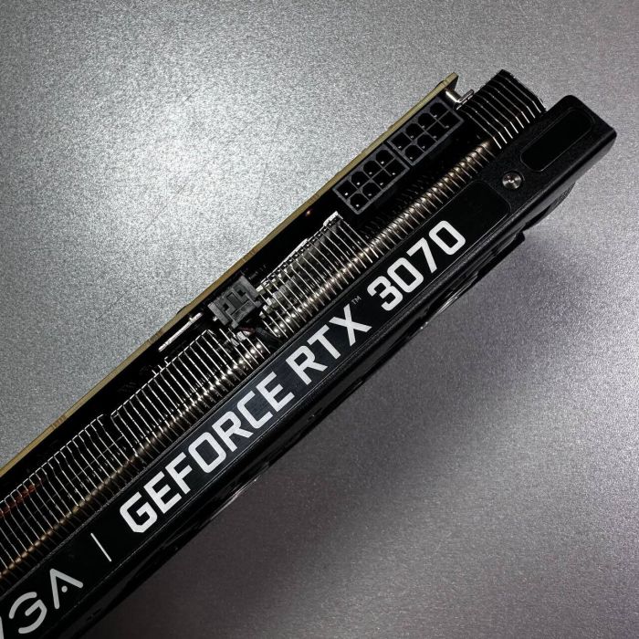 Дискретна відеокарта EVGA GeForce RTX 3070 XC3 Ultra Gaming, 8 GB GDDR6, 256-bit / 1x HDMI, 3x DisplayPort / Коробка / (08G-P5-3755-KR) б/в - зображення 4