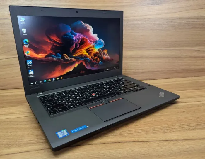 Ноутбук Lenovo ThinkPad T460 / 14" (1920x1080) IPS / Intel Core i7-6600U (2 (4) ядра по 2.6 - 3.4 GHz) / 8 GB DDR4 / 240 GB SSD / Intel HD Graphics 520 / WebCam / TouchID / Windows 10 б/в - зображення 4
