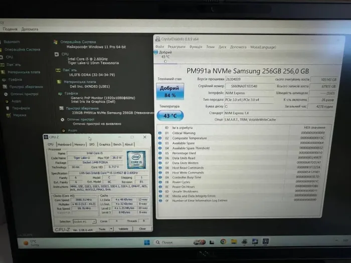 Ультрабук Б-клас Dell Latitude 7520 / 15.6" (1920x1080) IPS / Intel Core i5-1145G7 (4 (8) ядра по 2.6 - 4.4 GHz) / 16 GB DDR4 / 256 GB SSD / Intel Iris Xe Graphics / WebCam / Win 11 Pro б/в - зображення 7