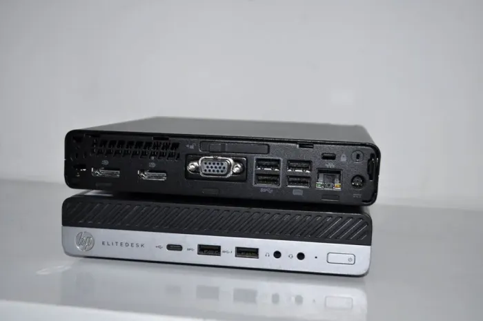 Неттоп HP EliteDesk 800 G3 Desktop Mini USFF / Intel Core i5-6500T (4 ядра по 2.5 - 3.1 GHz) / 8 GB DDR4 / 120 GB SSD / Intel UHD Graphics 630 / Windows 11 Pro / Блок живлення б/в - зображення 6