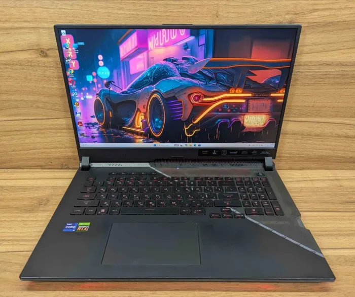 Ігровий ноутбук Asus ROG Strix G733Z / 17.3" (1920x1080) IPS / Intel Core i9-12900H (14 (20) ядер по 3,8 - 5,0 ГГц) / 32 ГБ DDR5 / 1000 ГБ SSD / nVidia GeForce RTX 3070 Ti, 8 ГБ GDDR6, 256-bit / HDMI / Windows 11 б/в - зображення 2