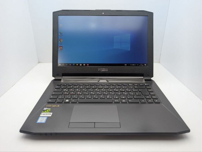 Ноутбук Tuxedo Clevo P641RF / 14" (1920x1080) IPS / Intel Core i7-6700HQ (4 (8) ядра по 2.6 - 3.5 GHz) / 8 GB DDR4 / 256 GB SSD / nVidia GeForce GTX 965M, 2 GB GDDR5, 128-bit / WebCam б/в - зображення 2