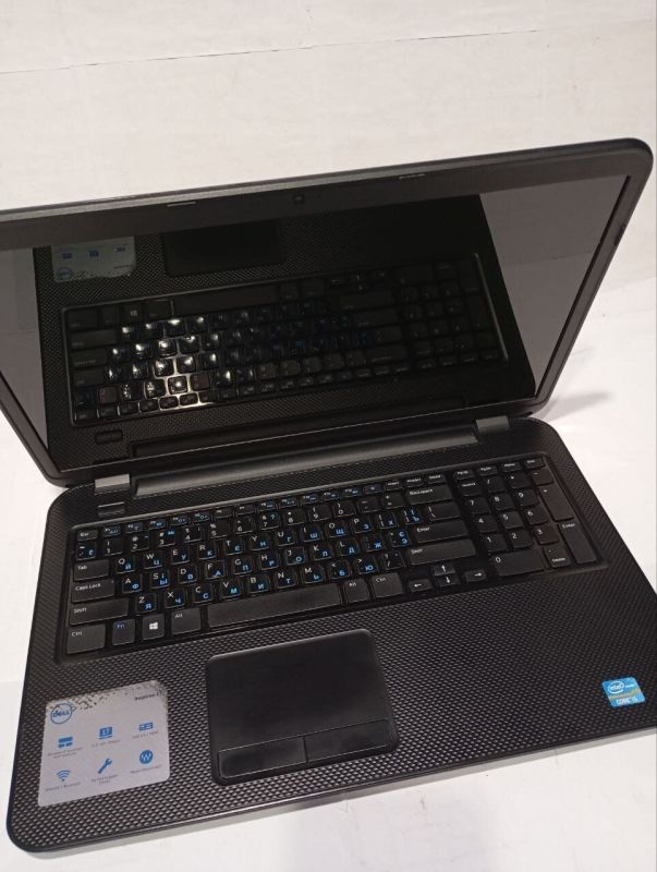 Ноутбук Dell Inspiron 17 3721 / 17.3" (1600x900) TN / Intel Core i5-3337U (2 (4) ядра по 1.8 - 2.7 GHz) / 8 GB DDR3 / 240 GB SSD + 320 HDD / Intel HD Graphics 4000 / WebCam б/в - изображение 3