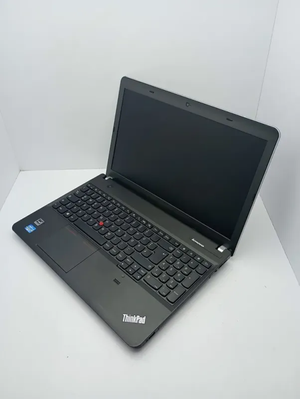 Ноутбук Lenovo ThinkPad E531 / 15.6" (1920х1080) TN / Intel Core i5-3230M (2 (4) ядра по 2.6 - 3.2 GHz) / 8 GB DDR3 / 1000 GB HDD / nVidia GeForce GT 740M, 2 GB DDR3, 64-bit / WebCam б/в - зображення 4