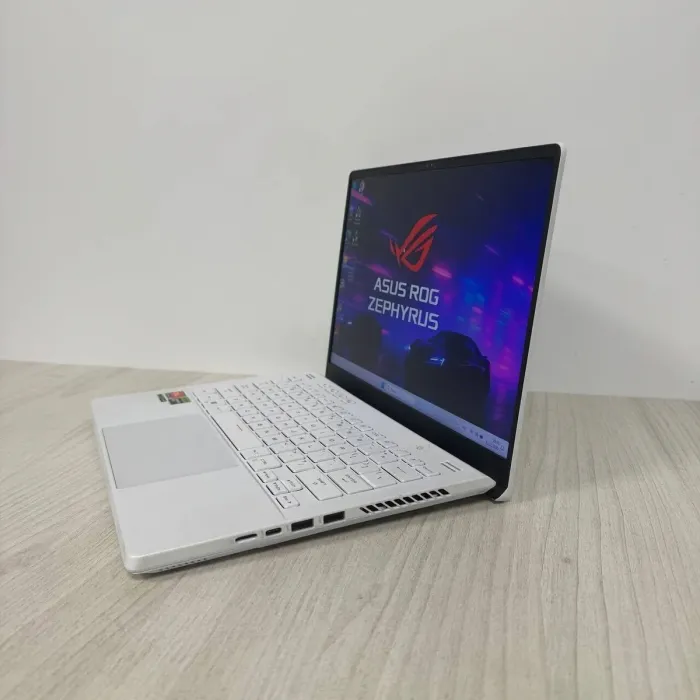 Ігровий ультрабук Asus ROG Zephyrus G14 GA402XV White / 14" (2560x1600) IPS / AMD Ryzen 9 7940HS (8 (16) ядер по 4,0 - 5,2 ГГц) / 32 ГБ DDR5 / 1000 ГБ SSD NVMe / nVidia GeForce RTX 4060, 8 ГБ GDDR6, 128-біт / Веб-камера б/в - изображение 4