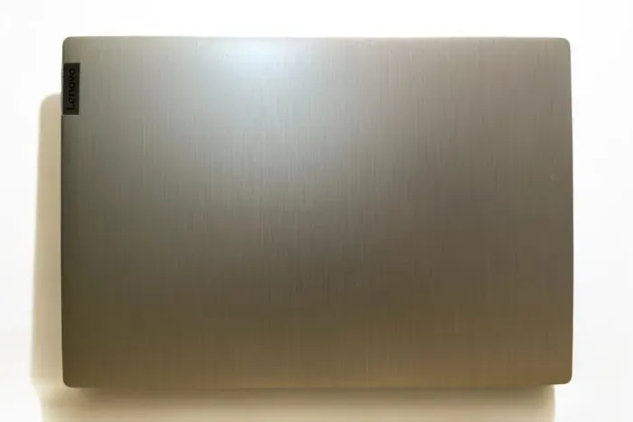 Ноутбук Б-клас Lenovo IdeaPad 3 15IIL05 / 15.6" (1920x1080) TN / Intel Core i3-1005G1 (2 (4) ядра по 1.2 - 3.4 GHz) / 8 GB DDR4 / 256 GB SSD / nVidia GeForce MX330, 2 GB GDDR5, 64-bit / WebCam б/в - зображення 6