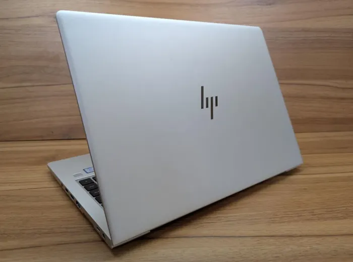 Ультрабук HP EliteBook 840 G5 / 14" (1920x1080) IPS / Intel Core i5-7200U (2 (4) ядра по 2.5 - 3.1 GHz) / 16 GB DDR4 / 512 GB SSD / Intel UHD Graphics 620 / WebCam / TouchID / Windows 10 б/в - зображення 7