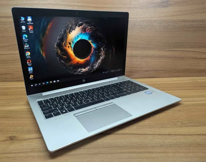 Ультрабук HP EliteBook 850 G6 / 15.6" (1920x1080) IPS / Intel Core i5-8365U (4 (8) ядра по 1.6 - 4.1 GHz) / 16 GB DDR4 / 512 GB SSD / Intel UHD Graphics / WebCam / HDMI / Windows 10 б/в - зображення 4