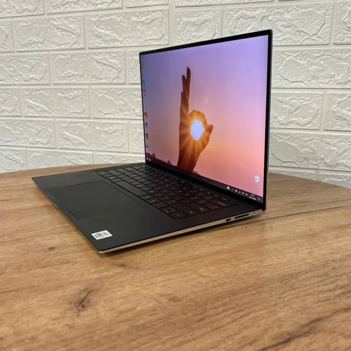 Ігровий ноутбук Dell XPS 15 9500 / 15.6" (3840x2400) IPS Touch / Intel Core i7-10875H (8 (16) ядер по 2.3 - 5.1 GHz) / 16 GB DDR4 / 512 GB SSD / nVidia GeForce GTX 1650 Ti, 4 GB GDDR6, 128-bit / WebCam б/в - зображення 5