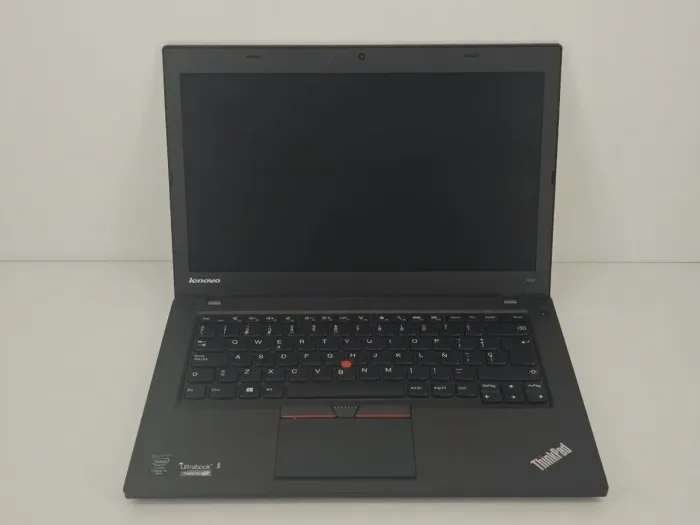 Ноутбук Lenovo ThinkPad T450 / 14" (1366x768) TN / Intel Core i5-5300U (2 (4) ядра по 2.3 - 2.9 GHz) / 8 GB DDR3 / 256 GB SSD / Intel HD Graphics 5500 / WebCam / 2x АКБ б/у - зображення 2