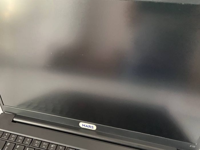 Ноутбук Б-клас Lenovo ThinkPad E15 Gen 2 / 15.6" (1920x1080) TN / AMD Ryzen 5 4500U (6 ядер по 2.3 - 4.0 GHz) / 16 GB DDR4 / 256 GB SSD M.2 / AMD Radeon Graphics / WebCam / HDMI б/в - зображення 11