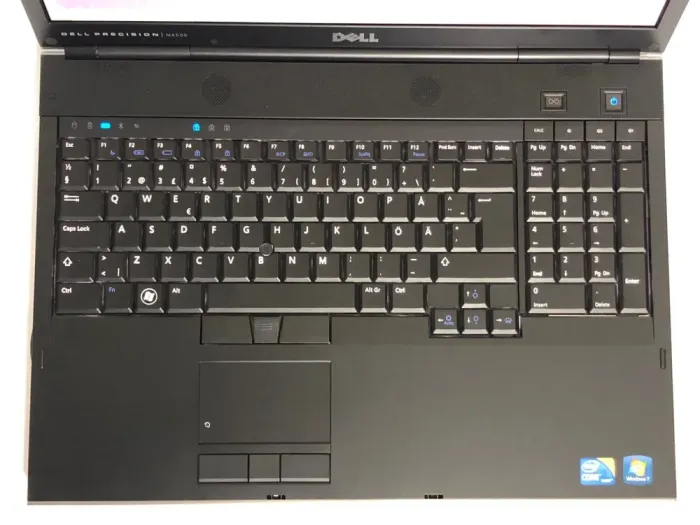 Мобільна робоча станція Dell Precision M6500 / 17" (1440x900) TN / Intel Core i5-520M (2 (4) ядра по 2.4 - 2.93 GHz) / 8 GB DDR3 / 256 GB SSD / nVidia Quadro FX 2800M, 1 GB GDDR3, 256-bit / DVD-ROM б/в - зображення 8