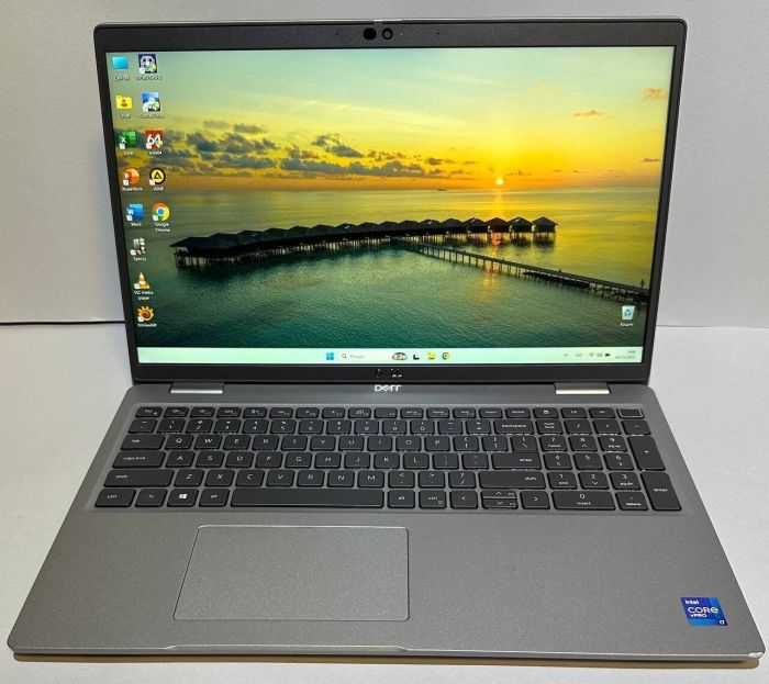 Ультрабук Б-клас Dell Latitude 5520 / 15,6" (1920x1080) IPS / Intel Core i7-1185G7 (4 (8) ядра по 3,0 - 4,8 ГГц) / 16 ГБ DDR4 / 512 ГБ SSD / Intel Iris Xe Graphics / WebCam б/в - зображення 11