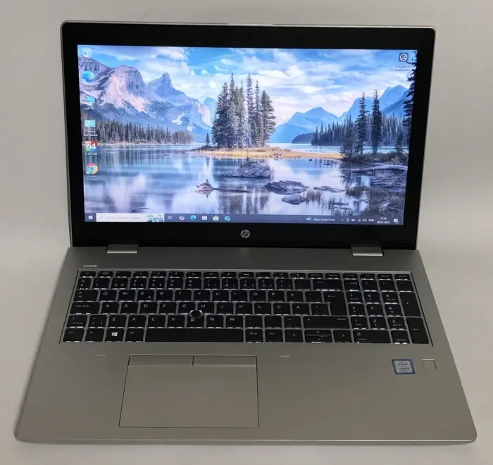 Ноутбук Б-клас HP ProBook 650 G5 / 15.6" (1366x768) TN / Intel Core i3-8145U (2 (4) ядра по 2.1 - 3.9 GHz) / 8 GB DDR4 / 128 GB SSD / Intel UHD Graphics / WebCam / Win 10 Pro б/в - зображення 2