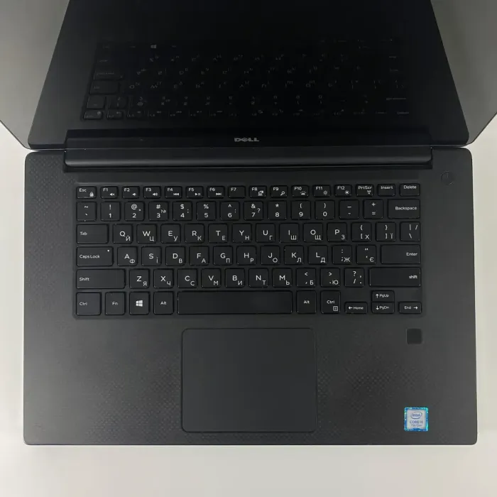 Ігровий ноутбук Б-класу Dell XPS 15 9560 / 15.6" (3840x2160) IPS Touch / Intel Core i5-7300HQ (4 ядра по 2,5 - 3,5 ГГц) / 16 ГБ DDR4 / 512 ГБ SSD / nVidia Geforce GTX 1050, 4 ГБ GDDR5, 128-bit / HDMI / TouchID б/в - зображення 3