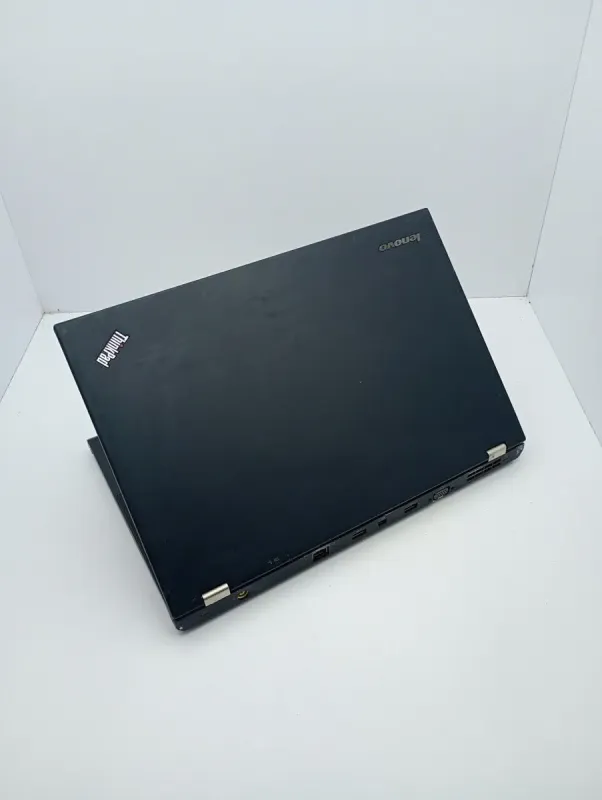 Ноутбук Lenovo ThinkPad T430 / 14" (1600x900) TN / Intel Core i5-3320M (2 (4) ядра по 2.6 - 3.3 GHz) / 6 GB DDR3 / 750 GB HDD / nVidia NVS 5200M, 1 GB GDDR5, 64-bit / WebCam б/в - зображення 8