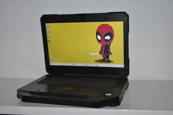 Захищений ноутбук Б-клас Dell Latitude 5414 Rugged / 14" (1366x768) TN / Intel Core i5-6300U (2 (4) ядра по 2.4 - 3.0 GHz) / 16 GB DDR4 / 256 GB SSD / Intel HD Graphics 520 / WebCam / Windows 11 Pro б/в - зображення 2