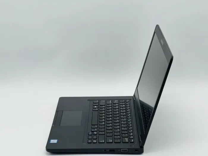 Ноутбук Dell Latitude 5491 / 14" (1920x1080) IPS / Intel Core i5-8400H (4 (8) ядра по 2.5 - 4.2 GHz) / 16 GB DDR4 / 250 GB SSD / Intel UHD Graphics 630 / WebCam б/в - зображення 4