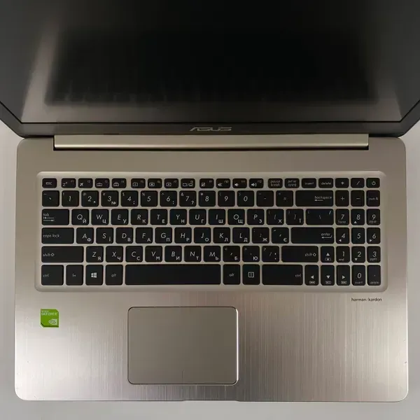 Ігровий ноутбук Б-клас Asus VivoBook X580VD / 15.6" (1920x1080) TN / Intel Core i7-7700HQ (4 (8) ядра по 2.8 - 3.8 GHz) / 16 GB DDR4 / 128 GB SSD + 1000 GB HDD / nVidia GeForce GTX 1050, 4 GB GDDR5, 128-bit / WebCam / HDMI б/в - зображення 4