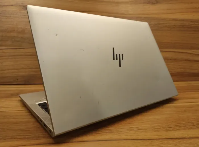 Ультрабук Б-клас HP EliteBook 840 G7 / 14" (1920x1080) IPS / Intel Core i5-10310U (4 (8) ядра по 1.7 - 4.4 GHz) / 16 GB DDR4 / 512 GB SSD / Intel UHD Graphics / WebCam / Fingerprint / Windows 10 б/в - зображення 7