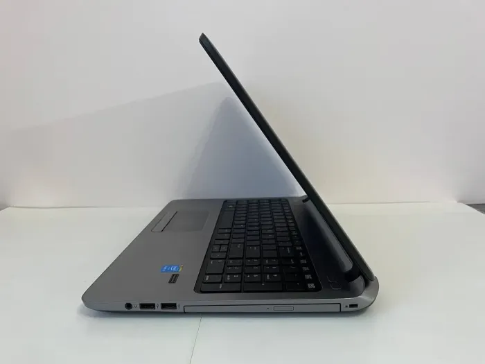 Ноутбук Б-клас HP ProBook 450 G2 / 15.6" (1920x1080) IPS / Intel Core i5-4210U (2 (4) ядра по 1.7 - 2.7 GHz) / 4 GB DDR3 / 240 GB SSD / Intel HD Graphics 4400 / WebCam / DVD-RW / HDMI б/в - зображення 6