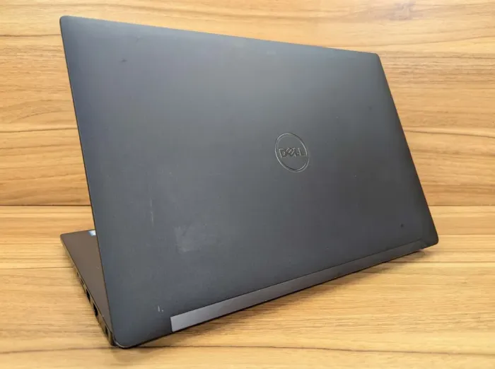 Ультрабук Dell Latitude 7480 / 14" (1920x1080) IPS / Intel Core i7-7600U (2 (4) ядра по 2.8 - 3.9 GHz) / 8 GB DDR4 / 256 GB SSD / Intel HD Graphics 620 / HDMI / Windows 10 б/в - зображення 7