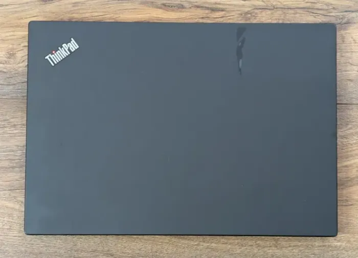 Ультрабук Lenovo ThinkPad T14 / 14" (1366x768) TN / Intel Core i5-10210U (4 (8) ядра по 1.6 - 4.2 GHz) / 8 GB DDR4 / 128 GB SSD / Intel UHD Graphics / WebCam б/в - зображення 8