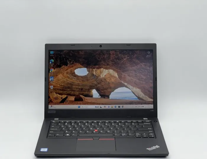 Ультрабук Lenovo ThinkPad L480 / 14" (1920x1080) IPS / Intel Core i5-8350U (4 (8) ядра по 1.7 - 3.6 GHz) / 16 GB DDR4 / 120 GB SSD / Intel UHD Graphics 620 / WebCam б/в - зображення 2