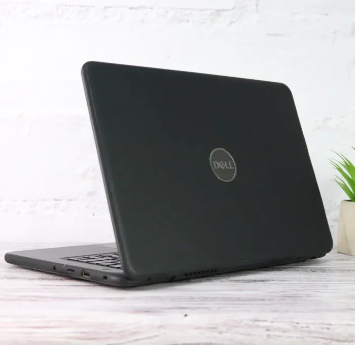 Ультрабук Dell Latitude 3310 / 13.3" (1366x768) TN / Intel Core i5-8265U (4 (8) ядра по 1.6 - 3.9 GHz) / 8 GB DDR4 / 256 GB SSD / Intel UHD Graphics / WebCam б/в - зображення 6