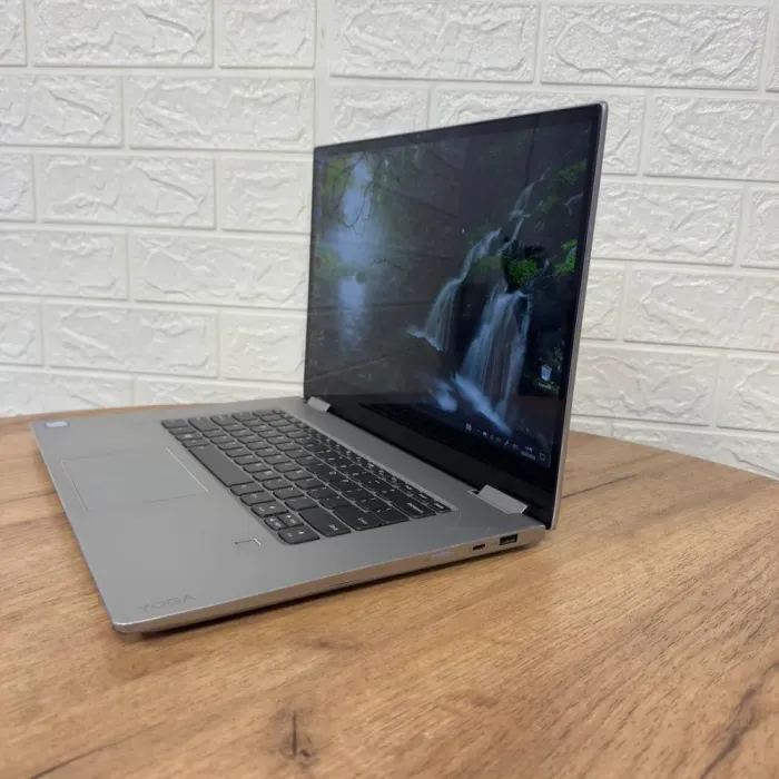 Ігровий ноутбук-трансформер Б-клас Lenovo Yoga 720-15IKP / 15.6" (3840x2160) IPS Touch / Intel Core i7-7700HQ (4 (8) ядра по 2.8 - 3.8 GHz) / 16 GB DDR4 / 512 GB SSD NVMe / nVidia GeForce GTX 1050, 2 GB GDDR5, 128-bit / WebCam б/в - зображення 5