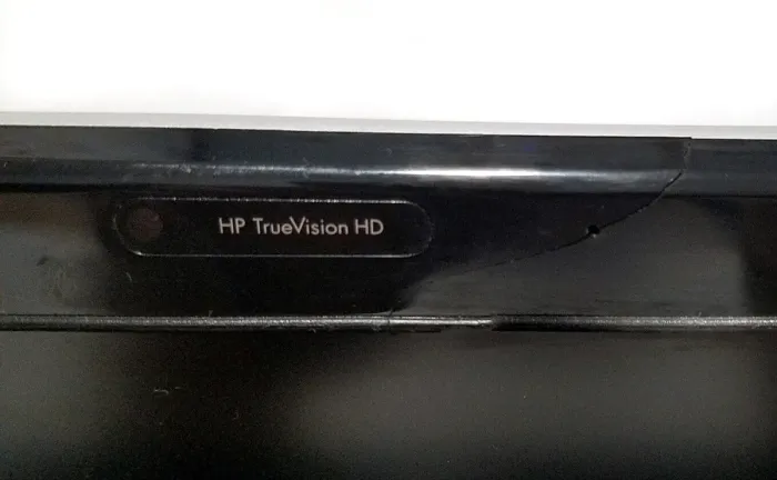 Ноутбук Б клас HP Envy dv7-7243cl / 17,3" (1920х1080) TN / Intel Core i7-3630QM (4 (8) ядра по 2,4 - 3,4 ГГц) / 16 ГБ DDR3 / 256 ГБ SSD / Веб-камера HP TrueVision / DVD-ROM / Сканер відбитків пальців / USB 3.0 / HDMI / Win 10 (без ліцензії) / АКБ не т б/в - изображение 4