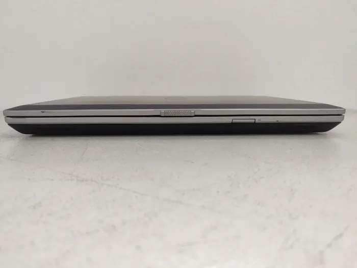 Ноутбук Dell Latitude E6520 / 15.6" (1920x1080) TN / Intel Core i5-2520M (2 (4) ядра по 2.5 - 3.2 GHz) / 8 GB DDR3 / 180 GB SSD / Intel HD Graphics 3000 / WebCam / DVD-ROM б/в - зображення 5