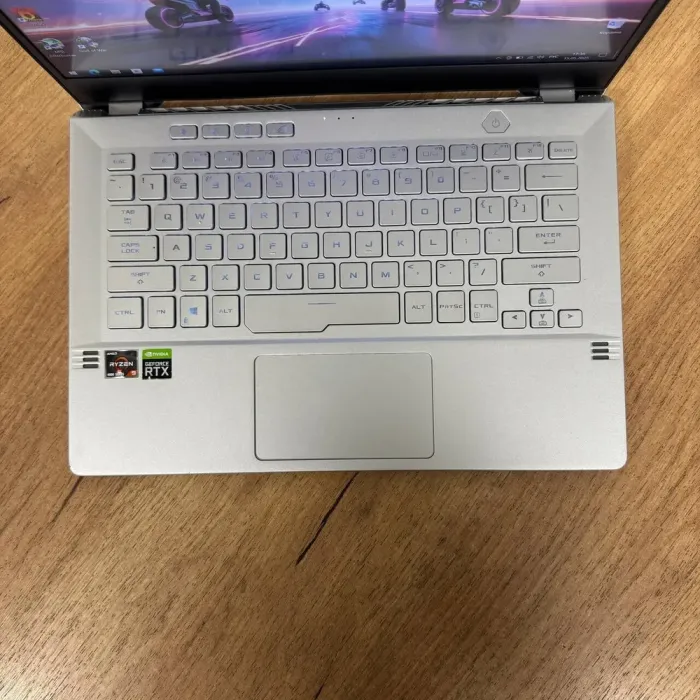 Ігровий ультрабук Б-клас Asus ROG Zephyrus G14 GA401IV / 14" (1920x1080) IPS / AMD Ryzen 9 4900HS (8 (16) ядер по 3.0 - 4.3 GHz) / 16 GB DDR4 / 1000 GB SSD NVMe / nVidia GeForce RTX 2060 Max-Q, 6 GB GDDR6, 192-bit б/в - зображення 7